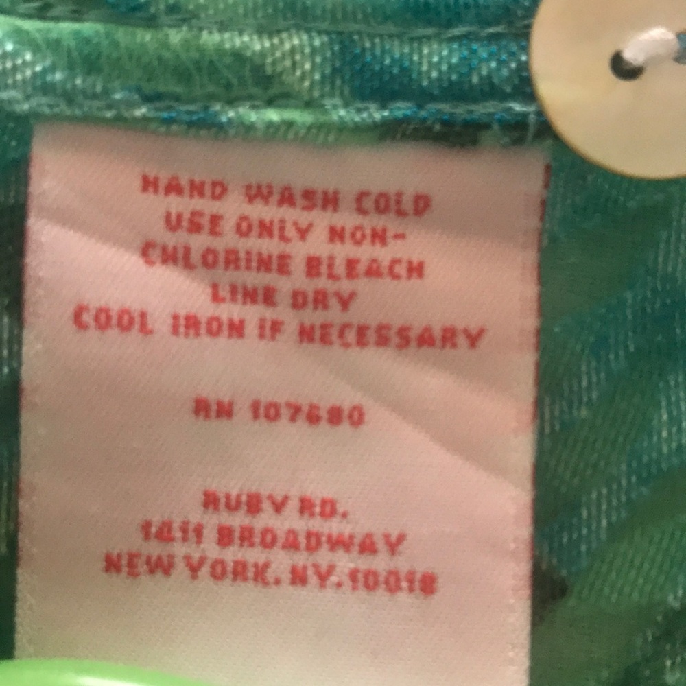 Button down Blouse - Picture 5 of 5